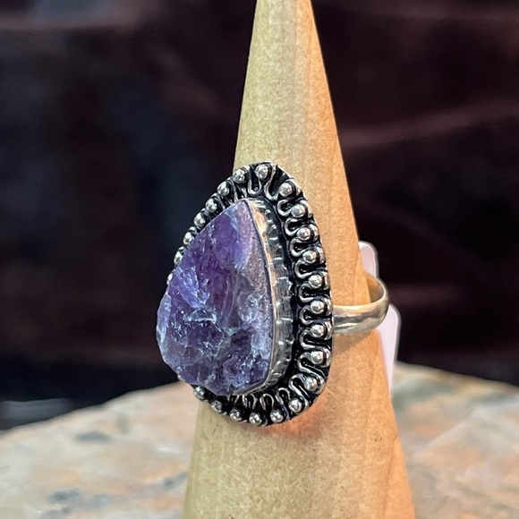 🛑SOLD🛑Raw Cut Amethyst Sterling Silver Ring Sz 9 CTW 30 - Picture 3 of 8
